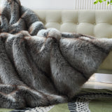 inchgrass Faux Fur Throw Blanket, Super Soft and Cozy Plush Blanket for Bed and Couch, All Season Blanket for Home Decor