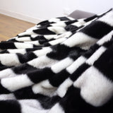 Inchgrass Luxury Plush Faux Fur Throw BlanketKorean black and white wind soft stretch close-fitting imitation blankets noon black and white eternal LUXURY striped sofa blanket 150X200CMnd white eternal LUXURY striped sofa blanket