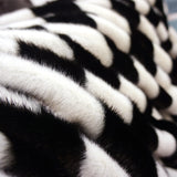 Inchgrass Luxury Plush Faux Fur Throw BlanketKorean black and white wind soft stretch close-fitting imitation blankets noon black and white eternal LUXURY striped sofa blanket 150X200CMnd white eternal LUXURY striped sofa blanket