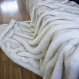 Inchgrass luxury artificial blanket, white fox hair dyed with black tip,super warm, plush, elegant, fluffy sofa, sofa and bed decoration blanket scarf, 150X200cm